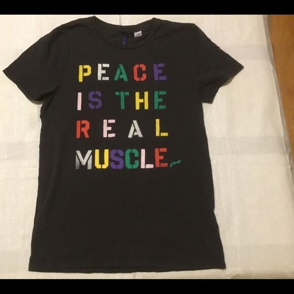 Taemin "Peace is the real muscle" shirt Size Small - Picture 1 of 4